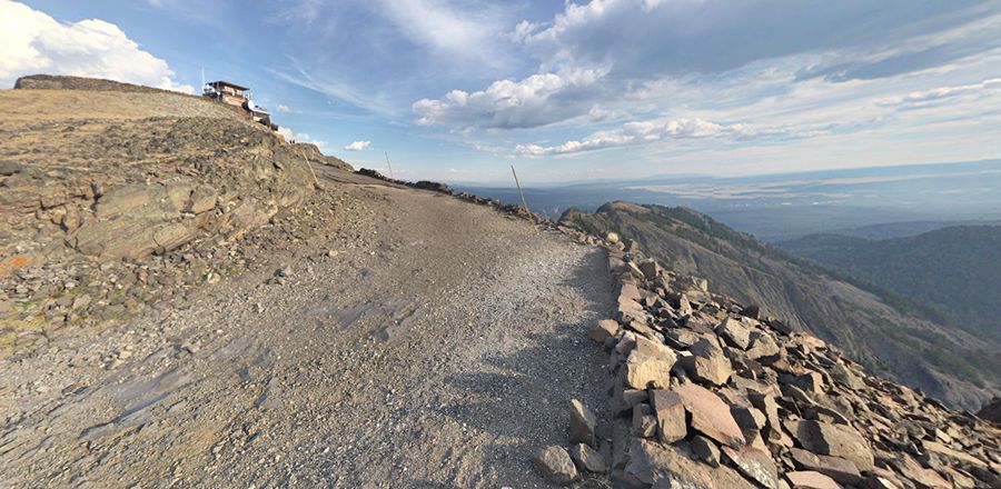Mount Washburn via Chittenden Road: A Scenic Unpaved Journey in